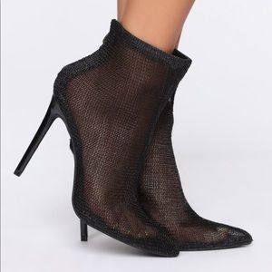 [NWT] Fashion Nova Mesh Heeled Booties